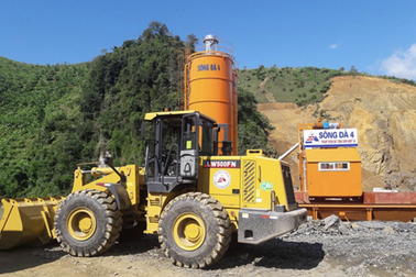 Sập sàn bê tông công trình thủy điện,  2 người tử vong