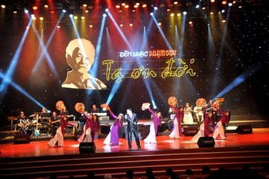 “Tạ ơn đời” của Phạm Duy ra mắt khán giả Đà Nẵng