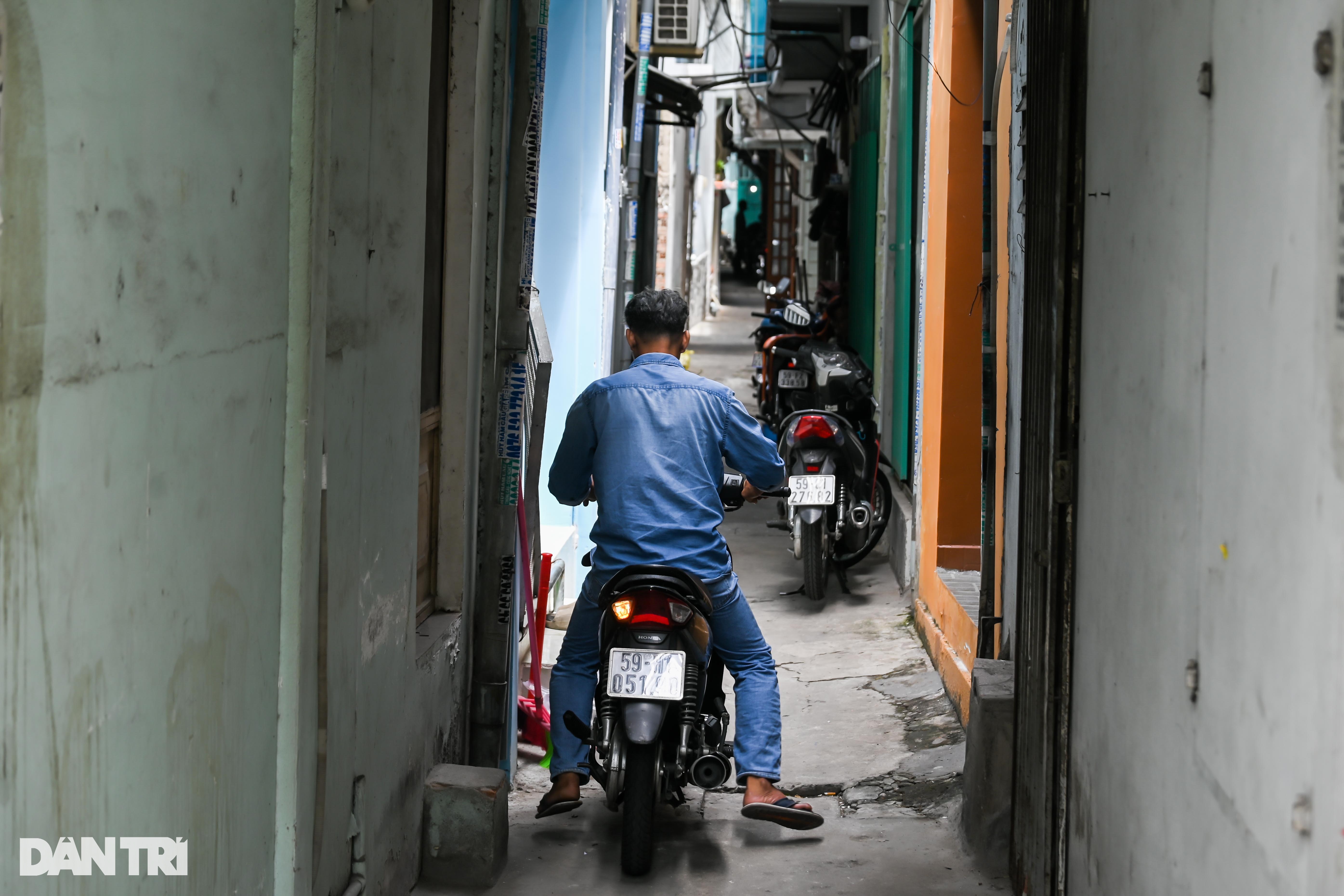 View - Những con hẻm siêu nhỏ, sâu hun hút tại TPHCM | Báo Dân trí