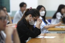 Thi tốt nghiệp THPT, nhìn bài người khác sẽ bị trừ điểm thế nào?