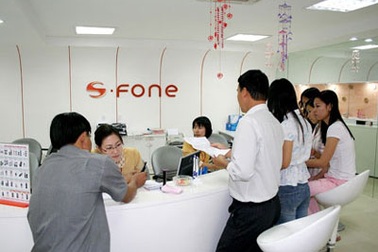 S-Fone ráo riết bán cổ phần cho đối tác ngoại 