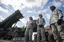 Mỹ đưa hệ thống phòng thủ tên lửa tới sát Nga tập trận