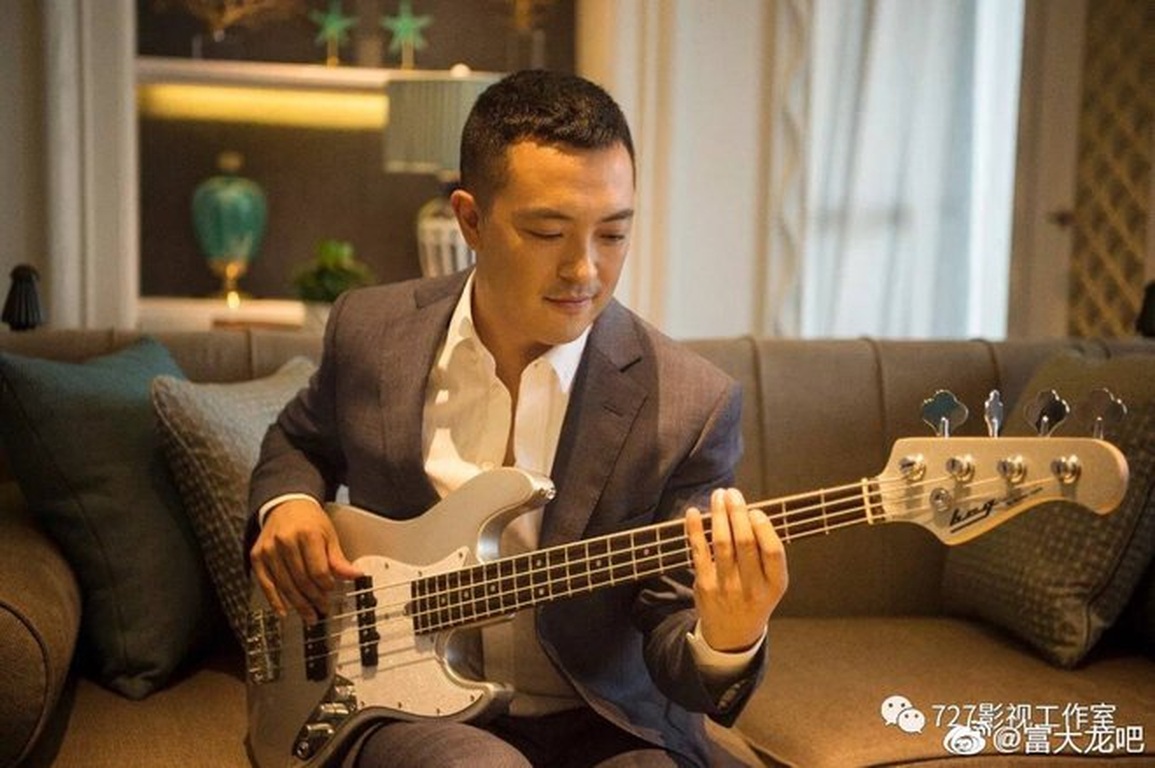 Tài tử được gọi là Ảnh đế nghèo nhất Trung Quốc ly hôn - 3 Tài tử được gọi là Ảnh đế nghèo nhất Trung Quốc ly hôn - 3