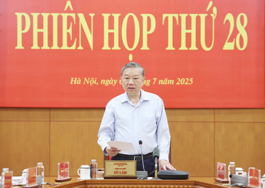 Tổng Bí thư: Kịp thời xử lý sai phạm trong bố trí cán bộ, sắp xếp bộ máy - 2 Tổng Bí thư: Kịp thời xử lý sai phạm trong bố trí cán bộ, sắp xếp bộ máy - 2