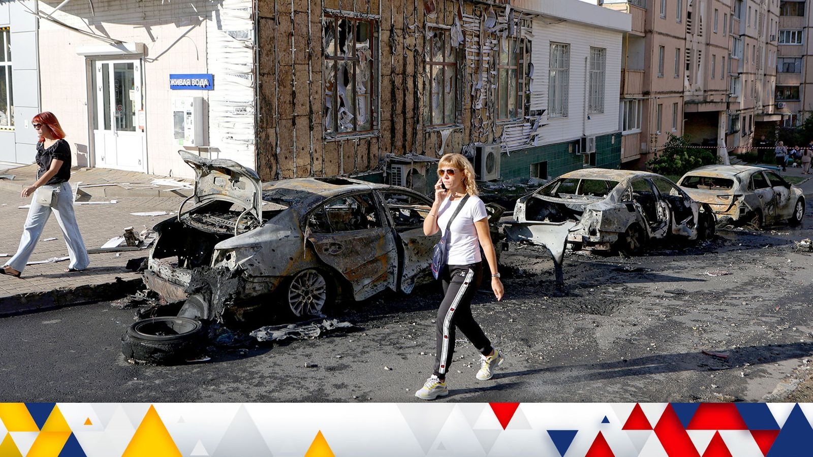 Chiến sự Ukraine 18/6: Lực lượng Kiev tháo chạy ở nam Donbass - 1