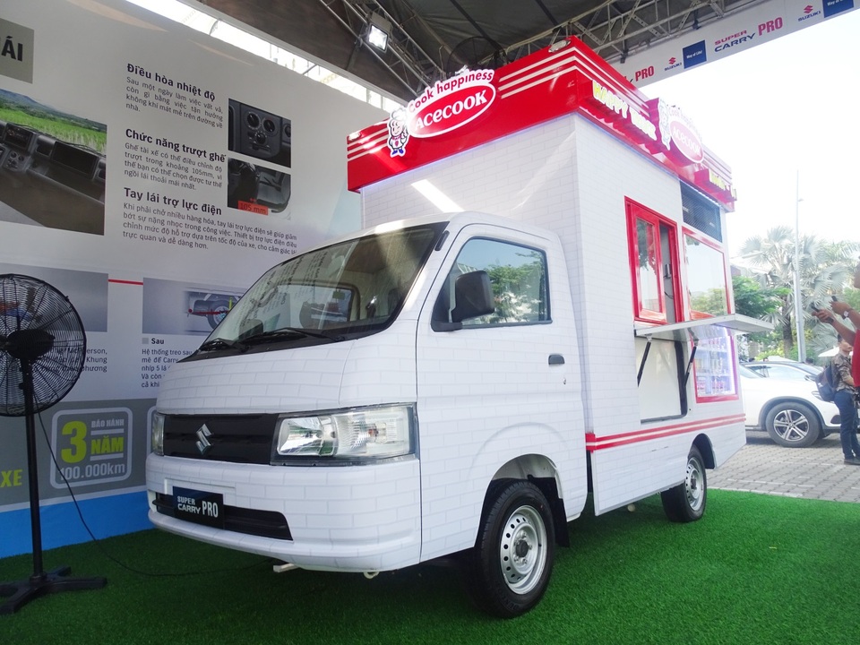 Mô hình kinh doanh mới độc đáo trên Suzuki Super Carry Pro - 2 Mô hình kinh doanh mới độc đáo trên Suzuki Super Carry Pro - 2