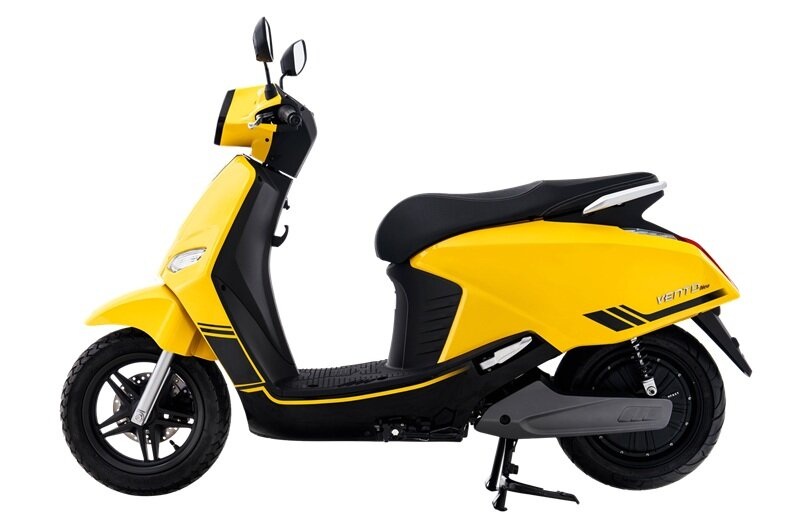 Loạt xe máy điện VinFast pin "khủng" nhất hiện nay, có xe đi tới 262 km/lần sạc