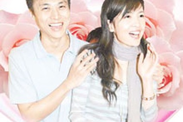 Bạn bè nói gì về đám cưới của Nghê Chấn và Châu Huệ Mẫn?