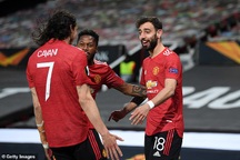 Man Utd giữ chân Cavani, Bruno Fernandes muốn bổ sung hai tân binh
