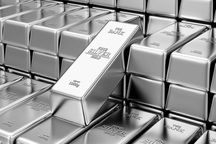 Một kim loại tăng sốc 75% chỉ sau 6 tháng, vượt xa vàng