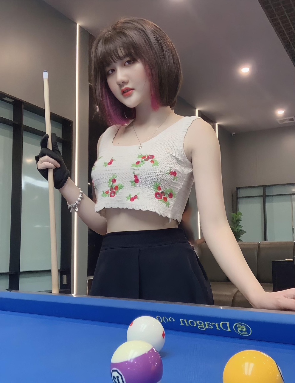 Hot girl Hải Phòng khiến dân tình bỏng mắt vì ngoại hình nóng bỏng - 8 Hot girl Hải Phòng khiến dân tình bỏng mắt vì ngoại hình nóng bỏng - 8
