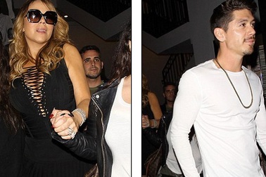 Mariah Carey thân thiết với vũ công trẻ