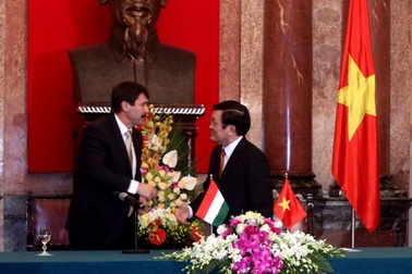 Hungary hứa "thúc" EU công nhận kinh tế thị trường đầy đủ cho Việt Nam