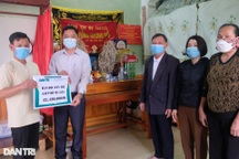 Gần 120 triệu đồng đến với gia đình mẹ con tử nạn trên đường "chạy dịch"