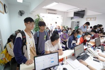 Trước kỳ thi tốt nghiệp THPT, thí sinh ồ ạt xét tuyển học bạ vào đại học