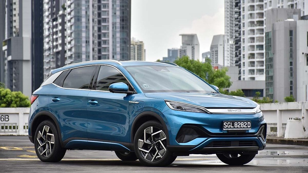 Khách hàng chầu chực cả đêm để đăng ký mua một mẫu ô tô điện Trung Quốc - 3 Khách hàng chầu chực cả đêm để đăng ký mua một mẫu ô tô điện Trung Quốc - 3