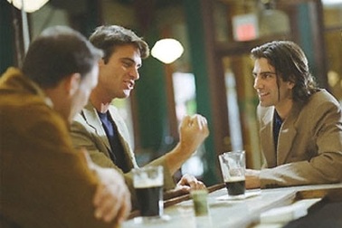 Choáng vì nghe giai trẻ buôn chuyện “tế nhị”