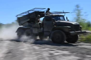 Phản ứng của Nga về đề xuất đóng băng xung đột dọc chiến tuyến Ukraine