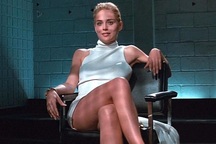 Sharon Stone kể về ba lần “chết hụt” trong đời