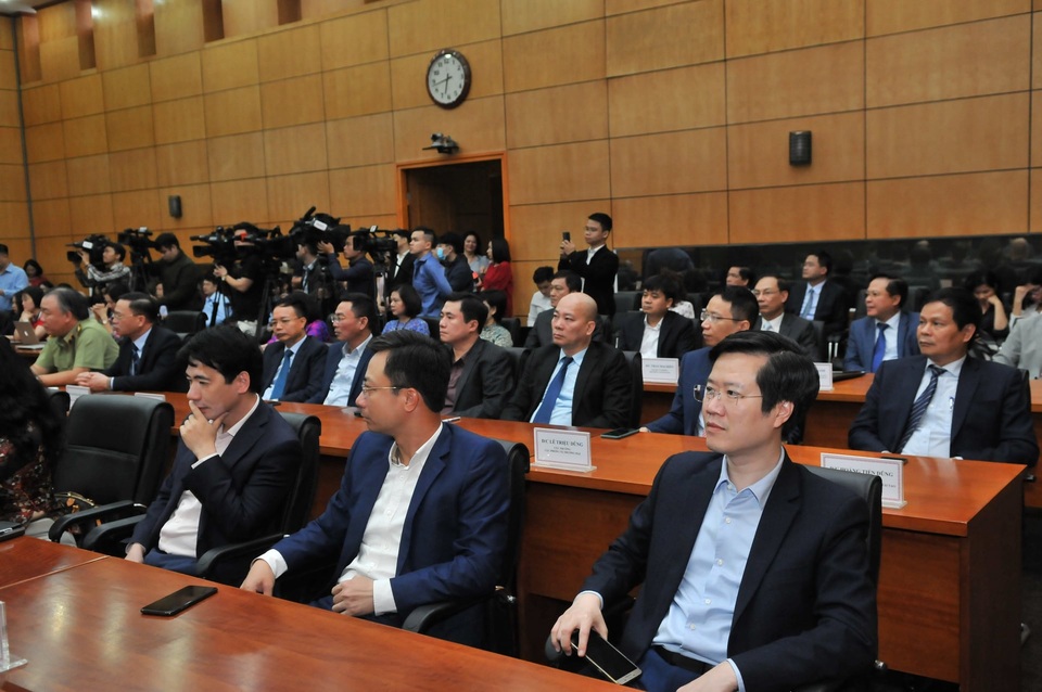 Tân Bộ trưởng Công Thương: Toàn tâm ý, nỗ lực hết mình, khiêm tốn học hỏi - 2 Tân Bộ trưởng Công Thương: Toàn tâm ý, nỗ lực hết mình, khiêm tốn học hỏi - 2