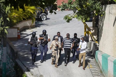 Haiti tuyên bố bắt sống nghi phạm ám sát Tổng thống