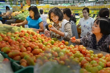 Bộ Tài chính họp, chỉ một chuyên gia kinh tế ủng hộ đề xuất tăng thuế