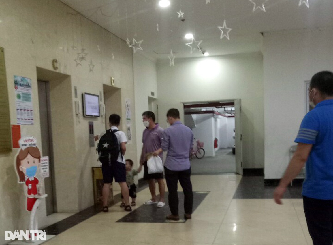 Hy hữu giữa Thủ đô: Gần 200 hộ dân sống chui trong chính... nhà của mình - 2 Hy hữu giữa Thủ đô: Gần 200 hộ dân sống chui trong chính... nhà của mình - 2