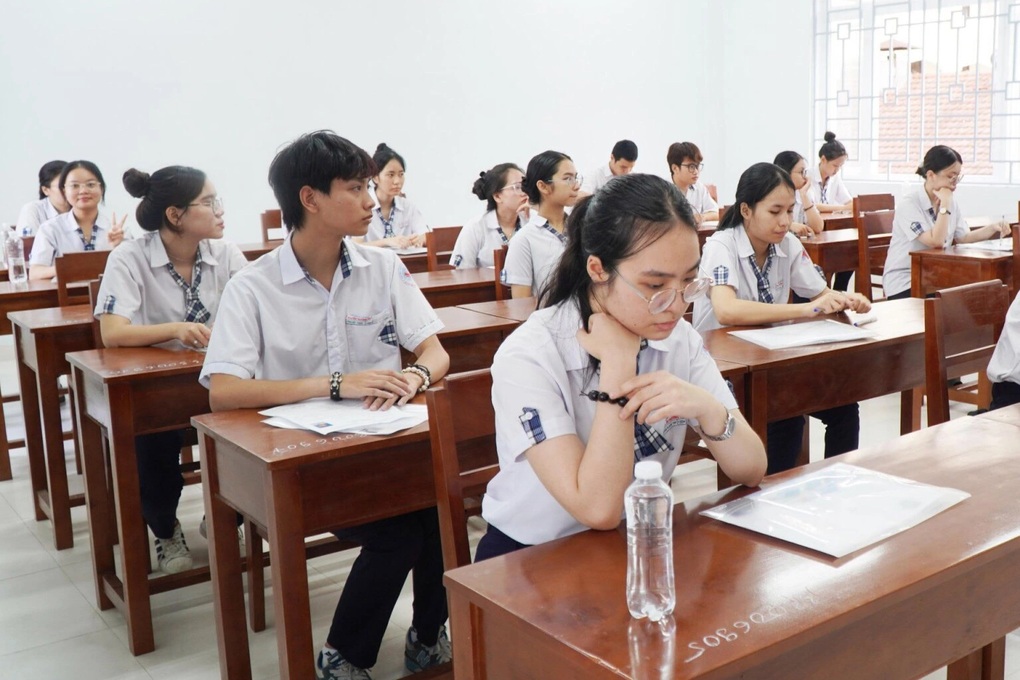 507 thí sinh tự do tham gia thi tốt nghiệp THPT ở Huế 2025 - 1 507 thí sinh tự do tham gia thi tốt nghiệp THPT ở Huế 2025 - 1