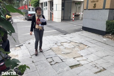 Giám đốc Sở Xây dựng Hà Nội nói về việc đá lát vỉa hè bị vỡ, hỏng