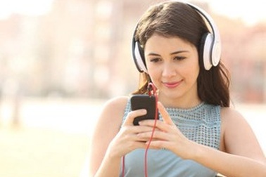 Ứng dụng giúp dễ dàng tìm kiếm thông tin bài hát qua giai điệu