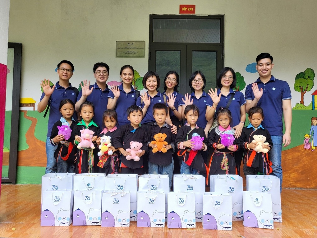 Hành trình 30 năm nâng tầm giá trị tại Việt Nam của Ngân hàng Shinhan - 5 Hành trình 30 năm nâng tầm giá trị tại Việt Nam của Ngân hàng Shinhan - 5
