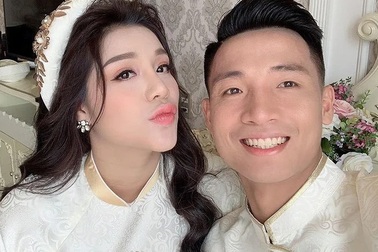 Hậu vệ Bùi Tiến Dũng làm lễ ăn hỏi với bạn gái ở Bắc Ninh