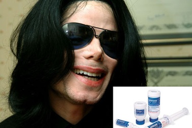 Tìm thấy thuốc gây mê nguy hiểm tại nhà “ông vua nhạc Pop”