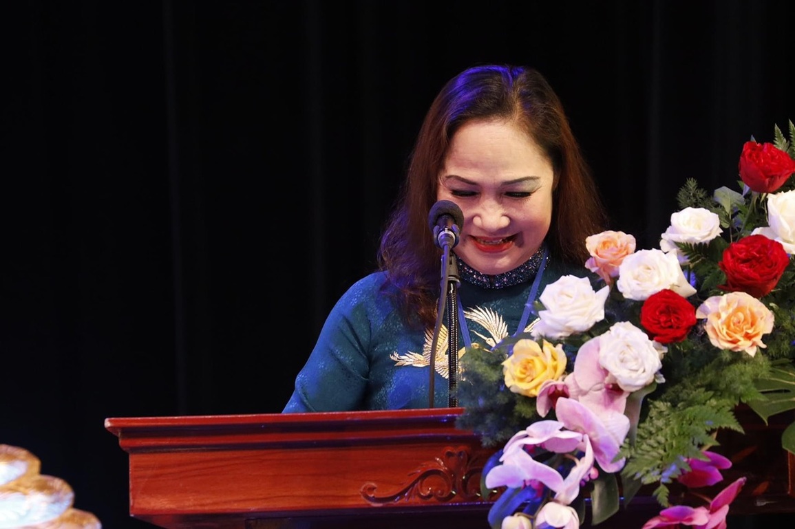 Nghệ thuật Diễn xướng nghi lễ Chầu văn Đồng bằng Bắc Bộ được tôn vinh - 7 Nghệ thuật Diễn xướng nghi lễ Chầu văn Đồng bằng Bắc Bộ được tôn vinh - 7