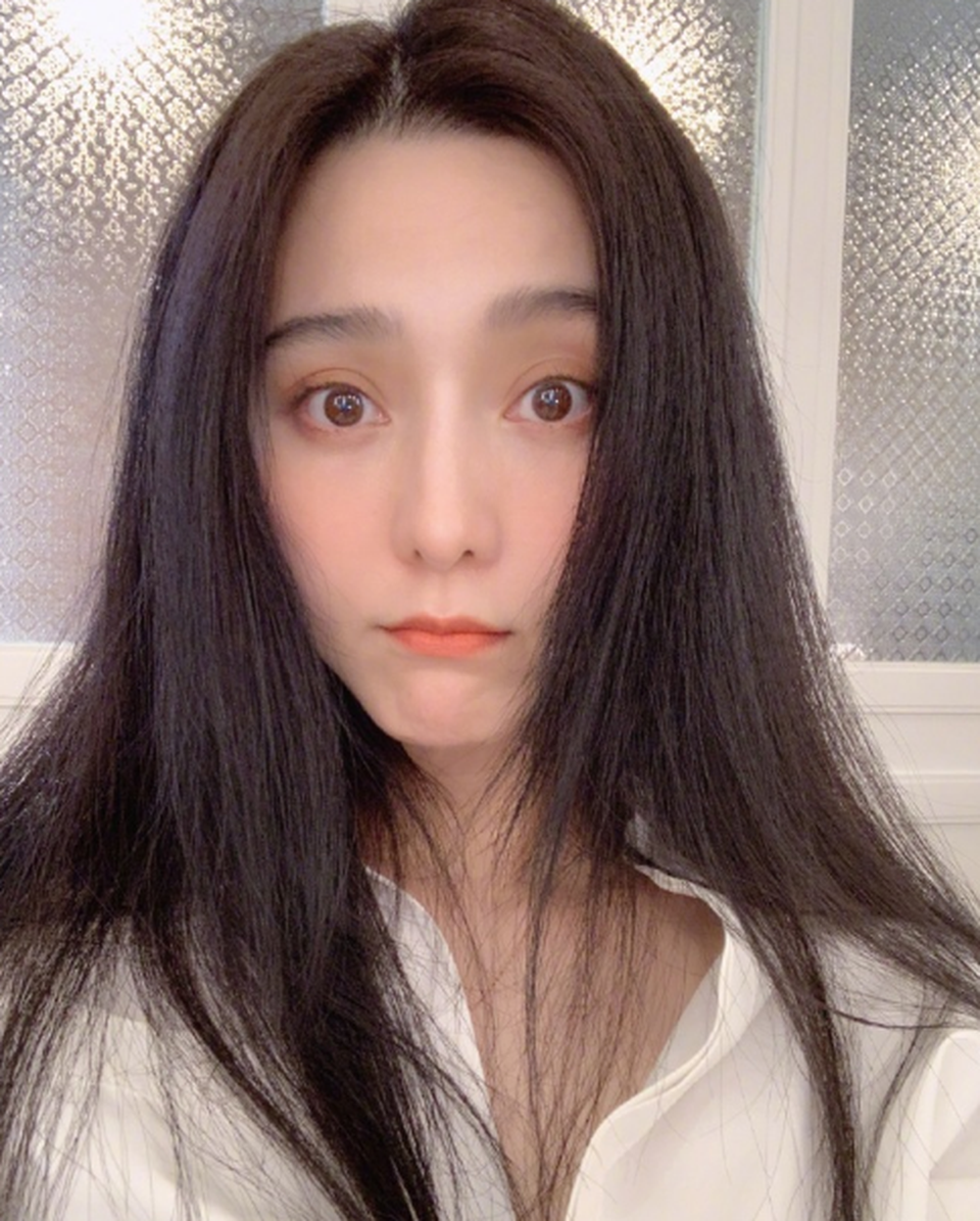 Phạm Băng Băng làm gì khi bị “thất sủng”? - 3 Phạm Băng Băng làm gì khi bị “thất sủng”? - 3