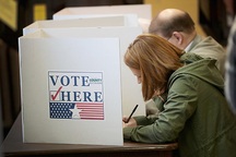 Rộ tin đồn bút dạ làm hỏng phiếu bầu cho ông Trump tại Arizona