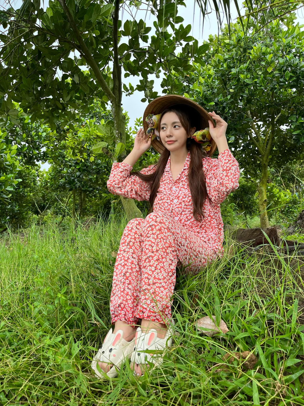 Nhan sắc ngọt ngào của hot girl Hàn tự tin giải đố bằng tiếng Việt - 8 Nhan sắc ngọt ngào của hot girl Hàn tự tin giải đố bằng tiếng Việt - 8