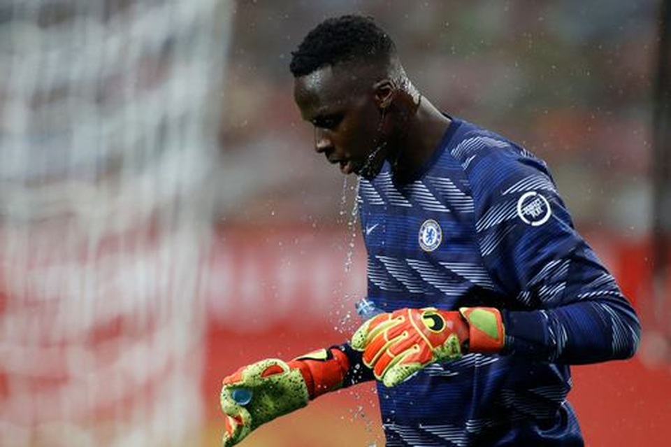 Man Utd 0-0 Chelsea: Chia điểm ở Old Trafford - 18 Man Utd 0-0 Chelsea: Chia điểm ở Old Trafford - 18