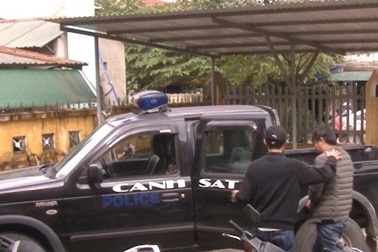 Thanh niên lạ mặt đến cửa hàng tạp hóa lừa mua 300 thùng bia