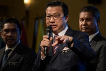 Malaysia lên tiếng vụ tàu tìm kiếm MH370 “biến mất” bí ẩn