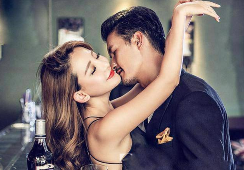 Gái xinh nghe mẹ chọn chồng giàu và quả đắng muốn nhè không được - 1 Gái xinh nghe mẹ chọn chồng giàu và quả đắng muốn nhè không được - 1