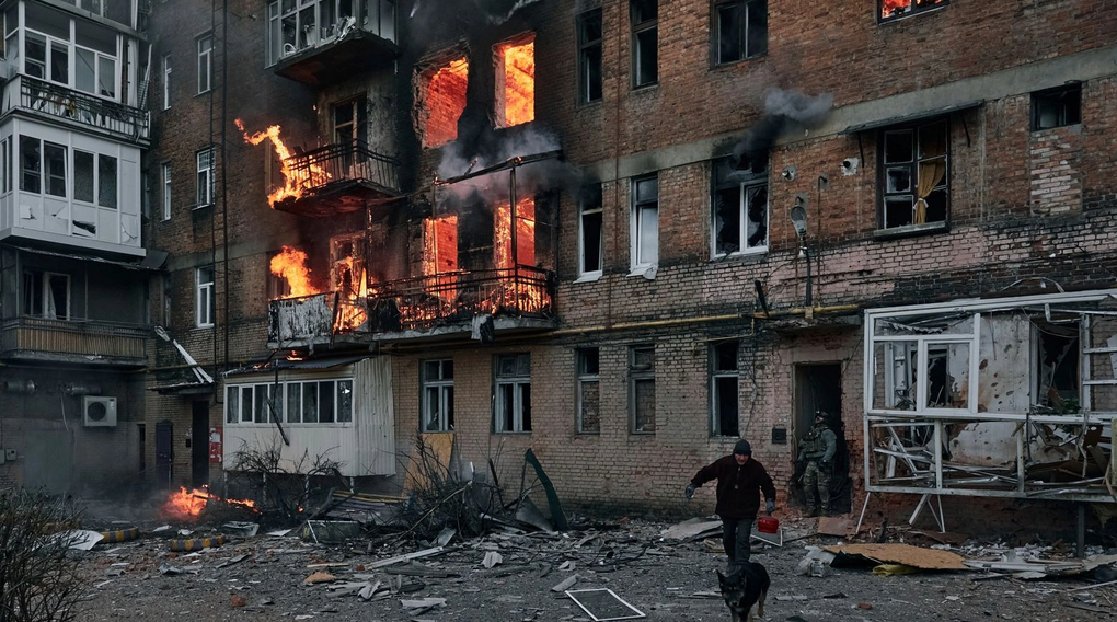 Hỏa lực đạn pháo ở nơi giao tranh khốc liệt nhất miền Đông Ukraine - 1 Hỏa lực đạn pháo ở nơi giao tranh khốc liệt nhất miền Đông Ukraine - 1