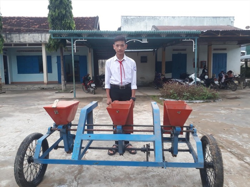 Thần đồng Toán, lập trình viên nhí tham gia Đại hội Cháu ngoan Bác Hồ - 3 Thần đồng Toán, lập trình viên nhí tham gia Đại hội Cháu ngoan Bác Hồ - 3