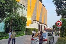 Cô gái bị giết tại trung tâm thương mại do mâu thuẫn với bạn trai