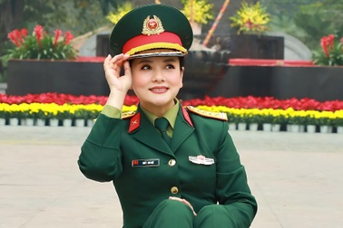 NSND Thu Quế tuổi 56: Được nâng lương Đại tá lần 2, hôn nhân viên mãn