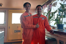 Lao động Việt đón Tết trên những con tàu giữa trùng khơi