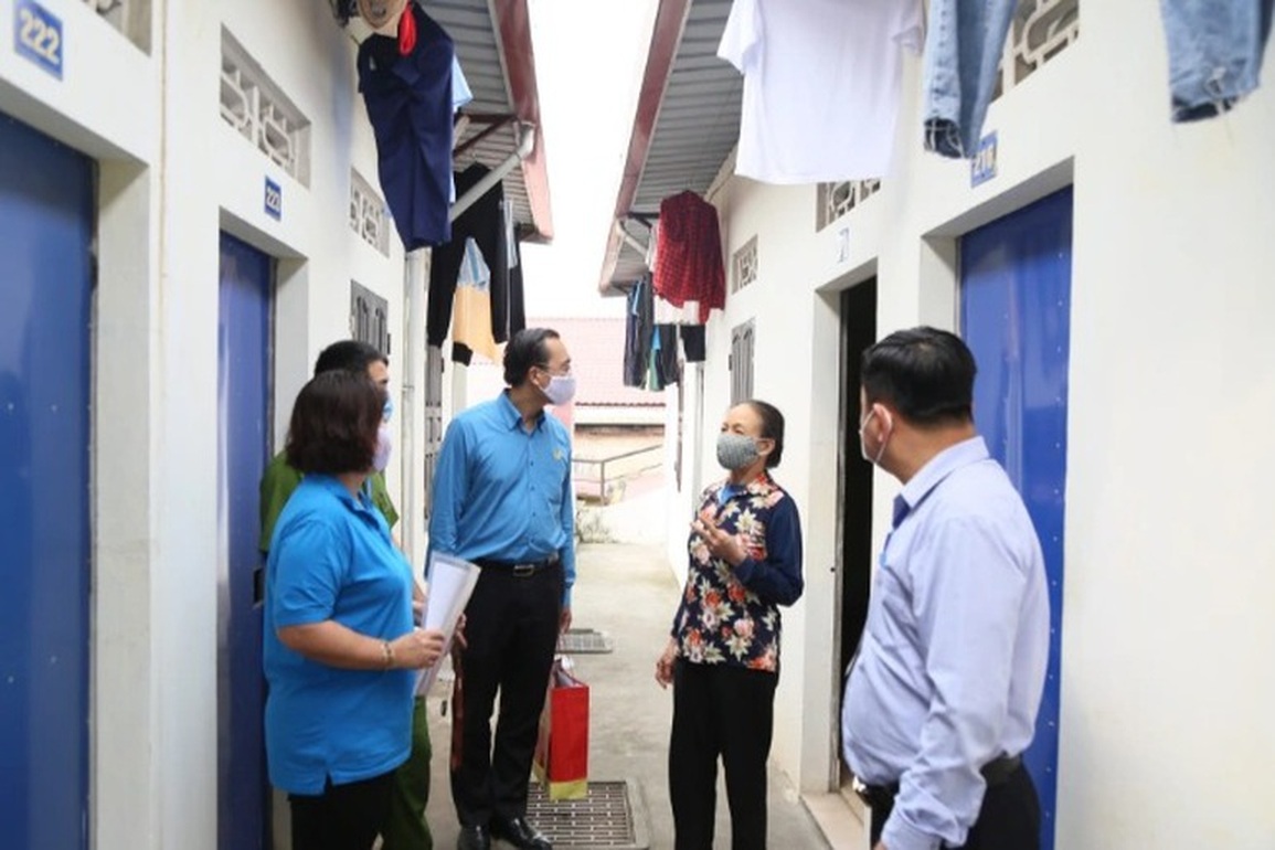Hà Nội rút gọn thủ tục duyệt, chi tiền hỗ trợ thuê trọ với người lao động - 1 Hà Nội rút gọn thủ tục duyệt, chi tiền hỗ trợ thuê trọ với người lao động - 1