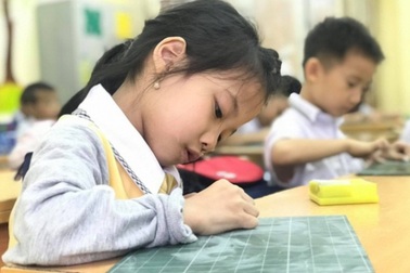 Học sinh Hà Nội được giảm 50% học phí năm học 2021-2022