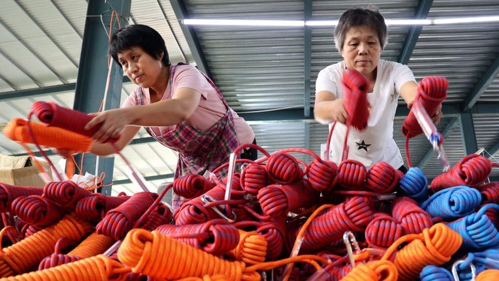 Trung Quốc kêu gọi các tỉnh giàu nhất làm mọi cách xốc lại nền kinh tế - 1 Trung Quốc kêu gọi các tỉnh giàu nhất làm mọi cách xốc lại nền kinh tế - 1