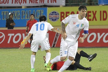 Văn Quyết không được giảm án treo giò